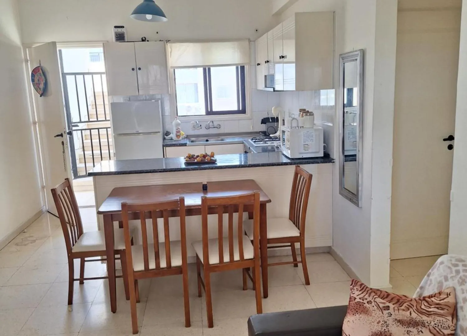 Apartment Easy 2 Bedroom Apartment, Makenzi Beach Aglantzia Cyprus